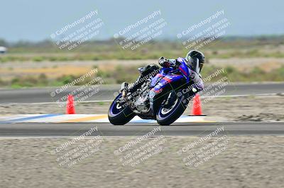 media/Apr-18-2025-TrackDaz (Fri) [[45f5874c44]]/B Group/Session 2 (Turn 7)/
